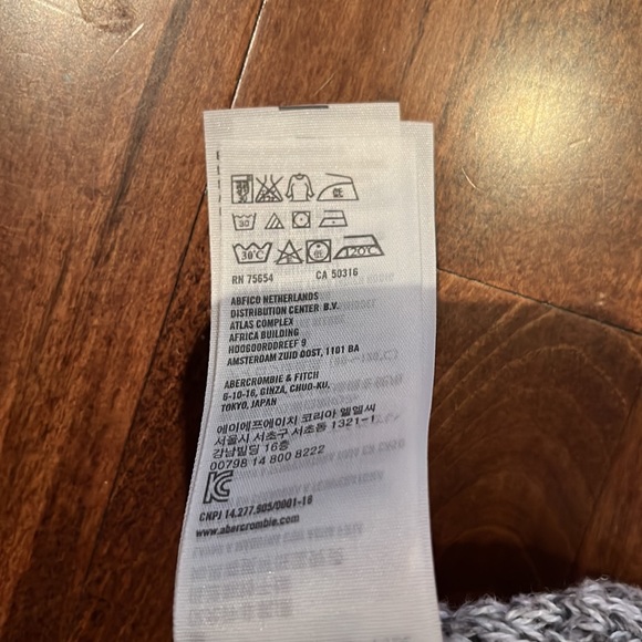 Hollister knit cardigan - Picture 5 of 6